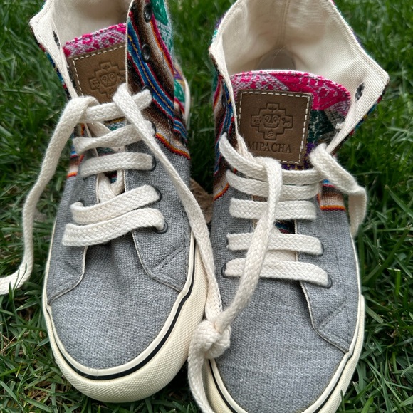 Size 6.5 Mipacha Sneakers - Picture 4 of 5